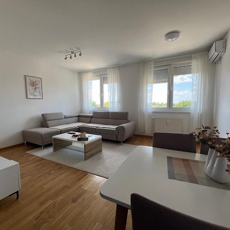 Cozy Apartment Anna Суботиця Екстер'єр фото